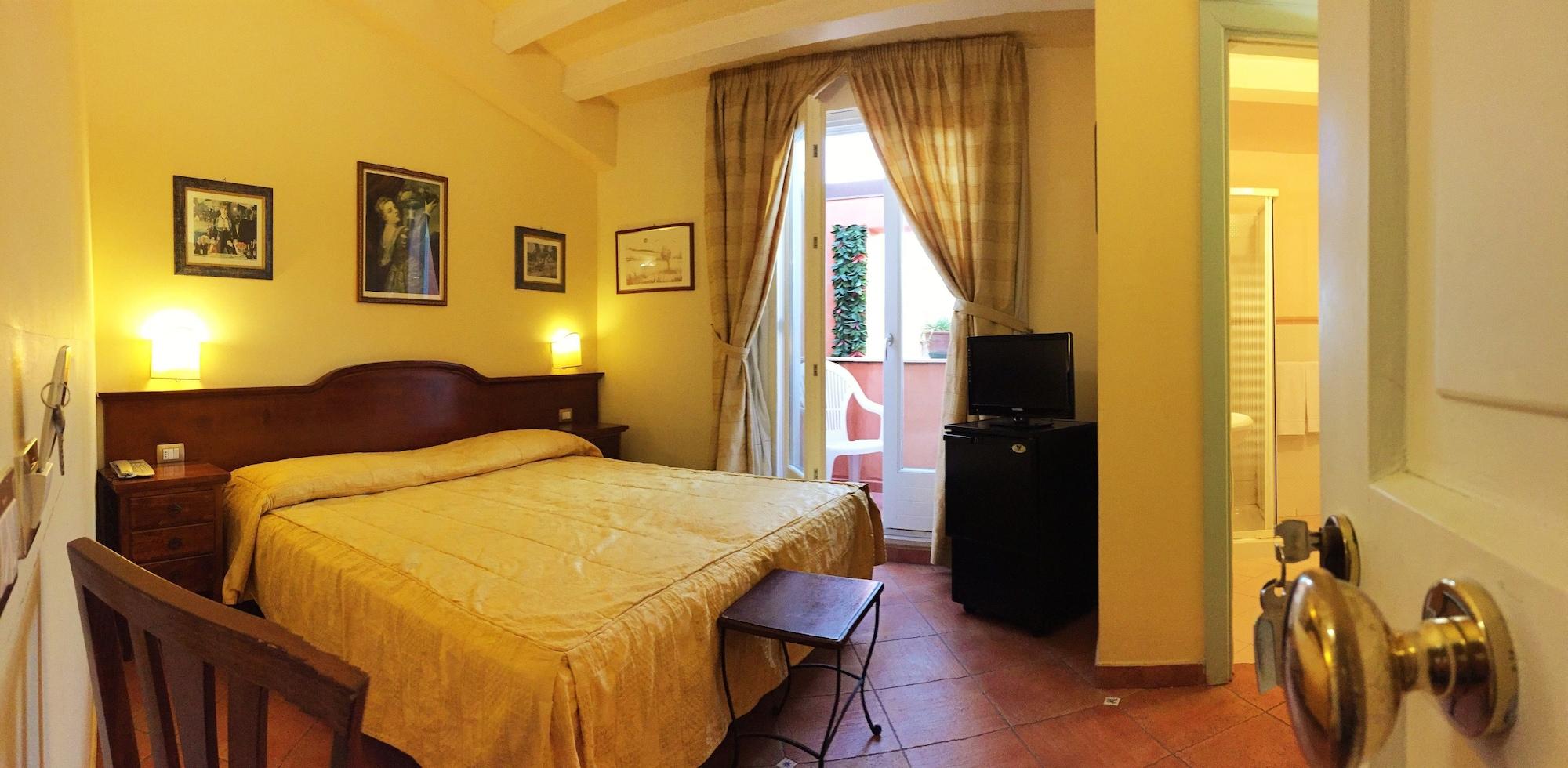 Hotel Mediterraneo Syracuse ภายนอก รูปภาพ