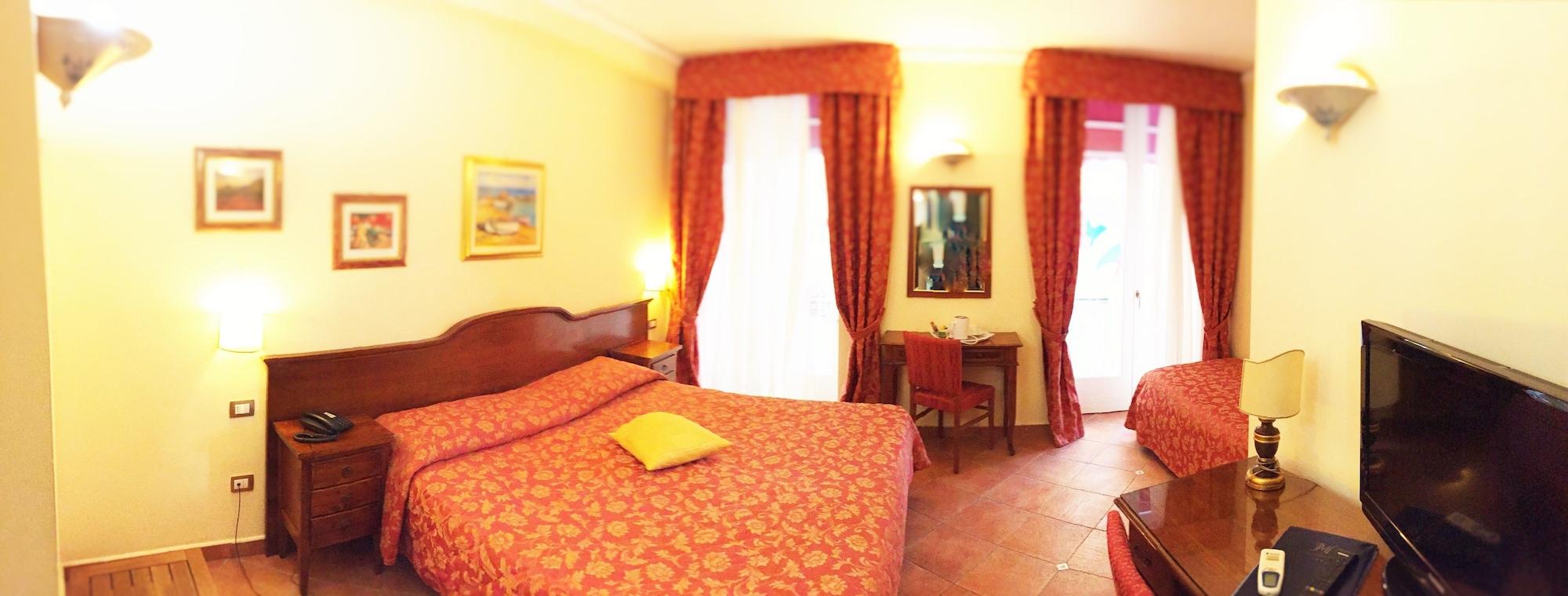 Hotel Mediterraneo Syracuse ภายนอก รูปภาพ