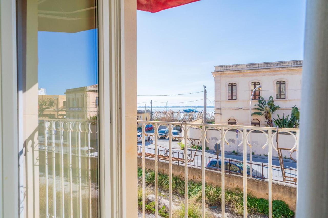 Hotel Mediterraneo Syracuse ภายนอก รูปภาพ