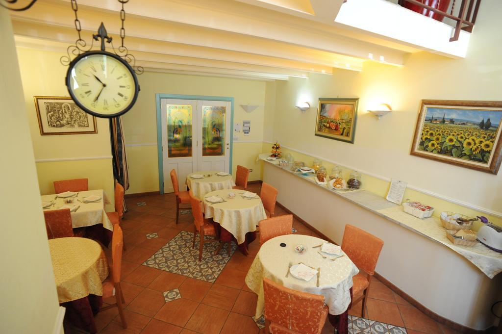 Hotel Mediterraneo Syracuse ภายนอก รูปภาพ